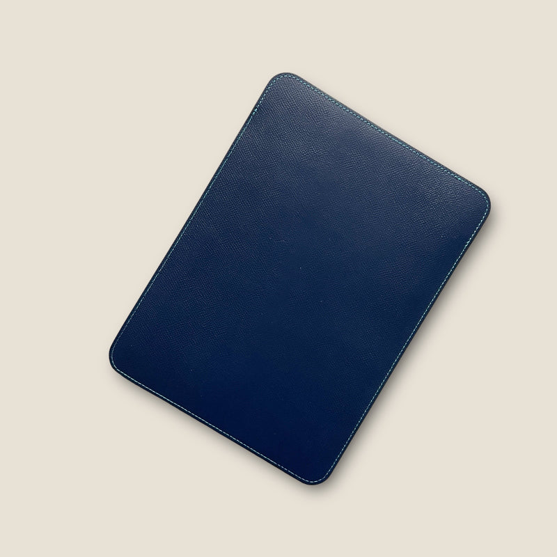 [フレンチカーフ]<br>iPadケース<br>color：インクブルー
