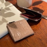 [Croc pattern leather] <br>Half L zip wallet<br> color: taupe