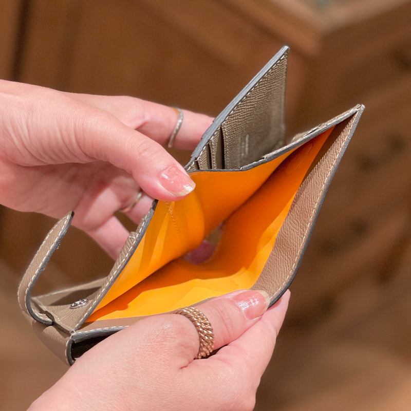 [French calf] <br>Hook -up wallet<br>color: Tope