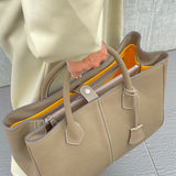 [French calf] <br>gusset tote bag<br>color: taupe