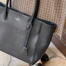 [シュリンクレザー]<br>トゥティトートバッグ<br>color：ブラック