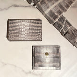 [Himalayan Crocodile] <br>Thread gusset card case