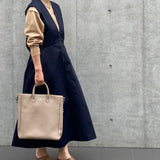 [Taurillon Lagoon]<br>parnet tote bag<br>color: taupe