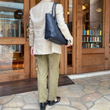 [Shrink leather]<br>tuti tote bag<br>color: navy