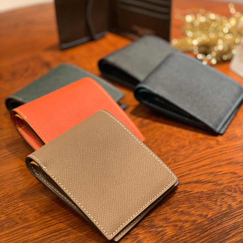 French calf]International walletcolor: Navy x turquoise stitch