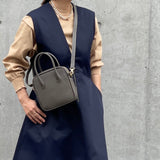 [Shrink leather]<br>postman mini shoulder<br>color: ethane gray
