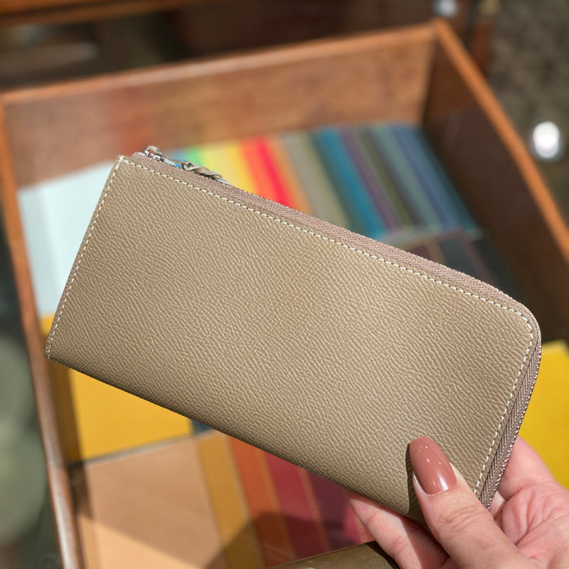 [French calf] <br>L Zip long wallet<br>color: Tope