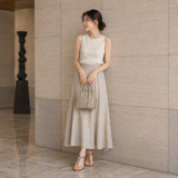 [Shrink leather]<br>postman mini shoulder<br>color: taupe