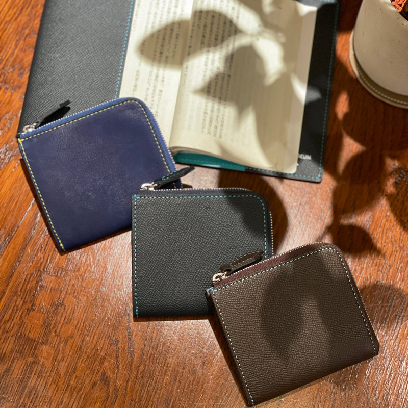 [French calf] <br>Half L zip wallet<br>color: Dark brown