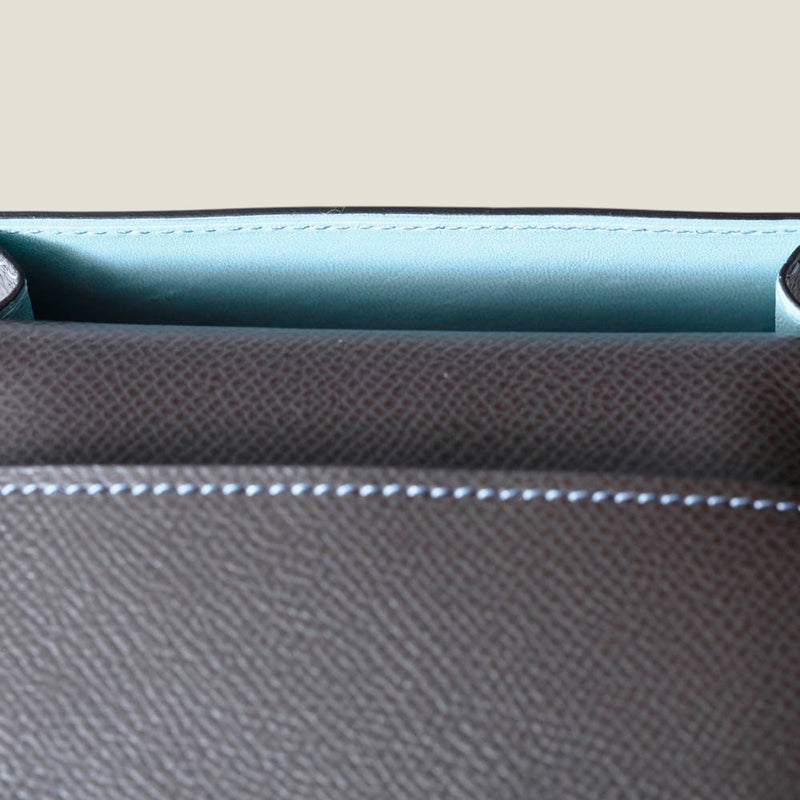 [French calf] <br>Through gachi card case<br>color: Dark brown