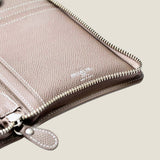 [French calf] <br>passport case<br>color: taupe<br>[Made to order]