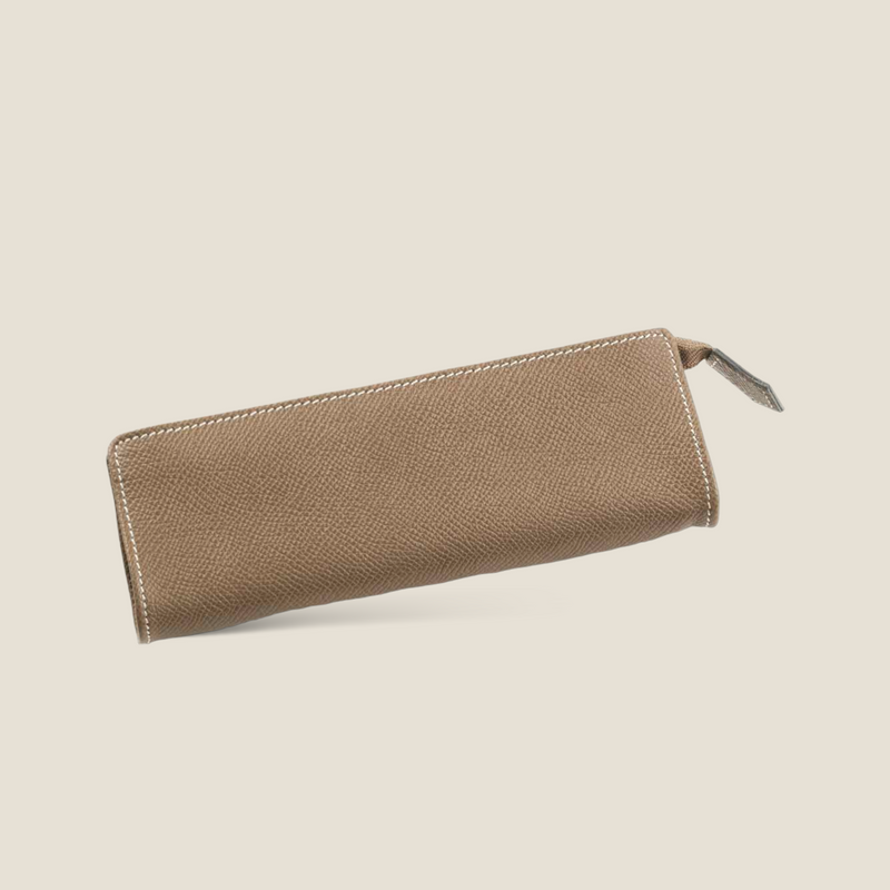 [French calf]<br>Zipper pen case<br>color: Tope