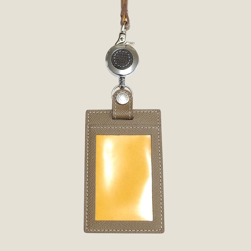 [French calf] <br>ID strap both sides vertical<br>color: Tope