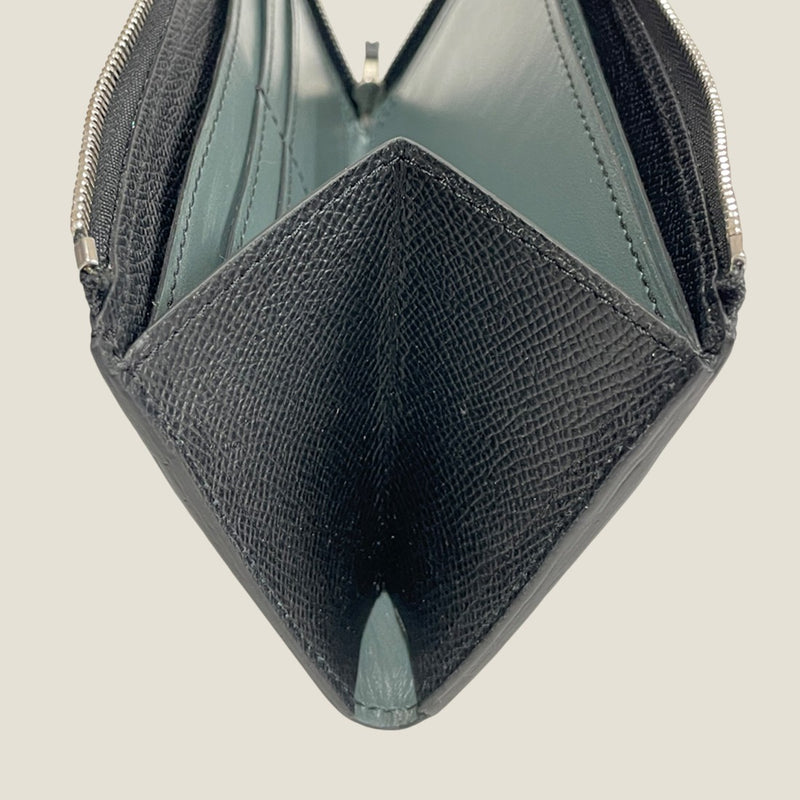 [French calf] <br>L Zip long wallet<br>color: Black