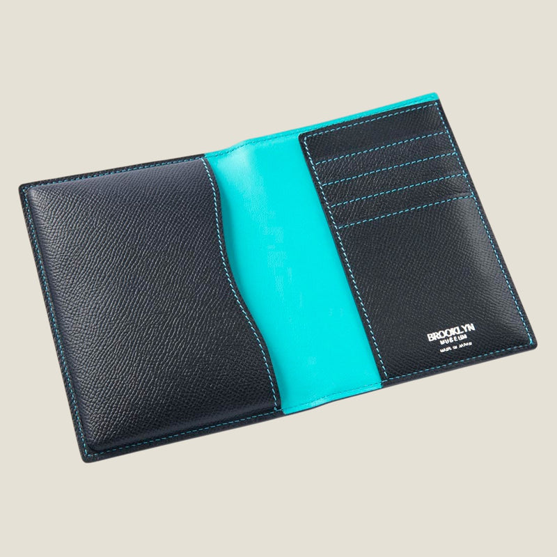 [フレンチカーフ] <br>内盛りパスポートケース<br>color：ネイビー<br>【受注生産】