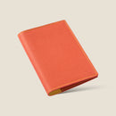 [フレンチカーフ] <br>内盛りパスポートケース<br>color：オレンジ
