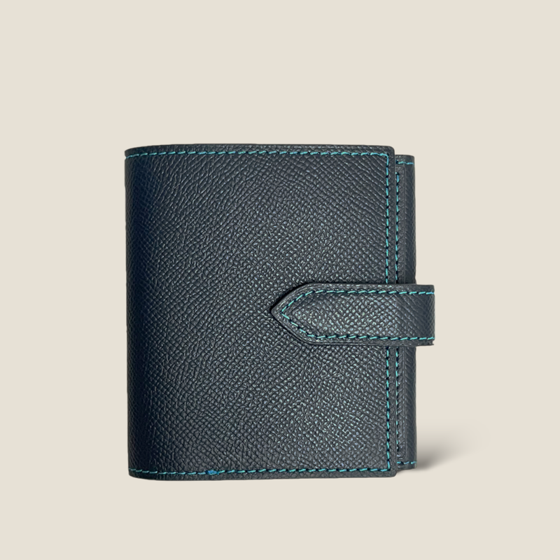 [French calf] <br>Hook -up wallet<br>Color: Navy x Turquoise Stitch<br>[Scheduled to be in stock in early December]