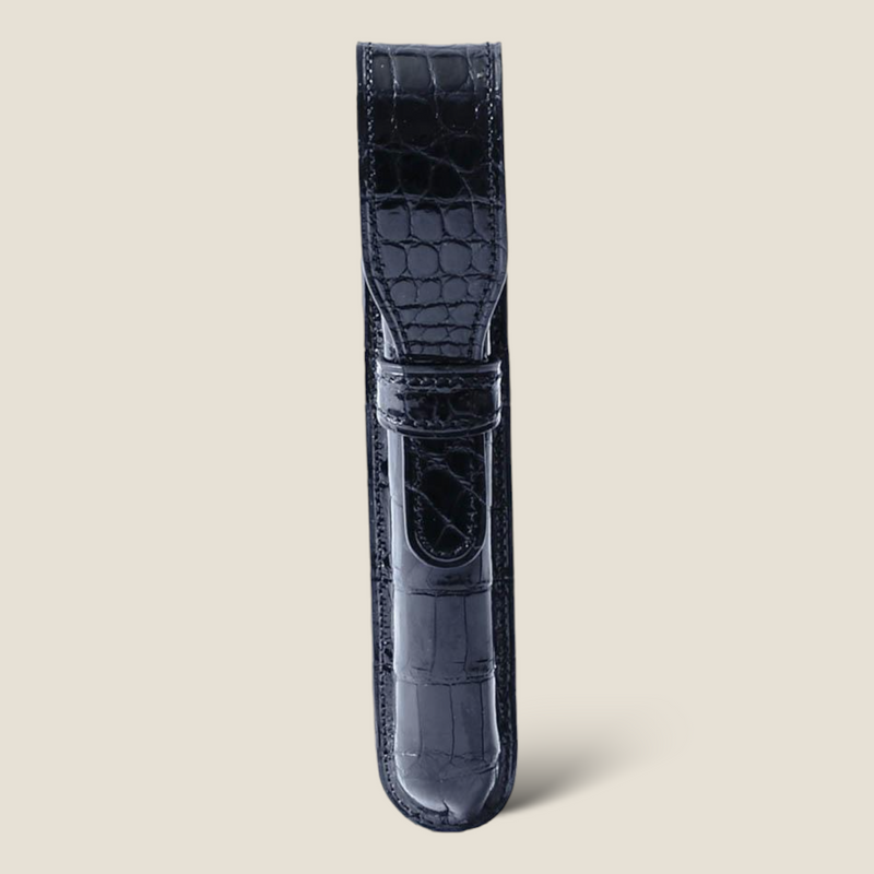 [Color crocodile] <br>One pen case<br>color: Black