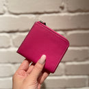 [フレンチカーフ] <br>ハーフLジップウォレット<br>color：マゼンタピンク