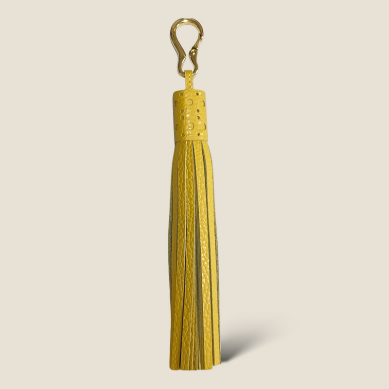 [Shrink leather]<br>Medali Ontassel Keychain<br>color: Yellow