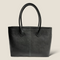 [French calf] <br>Medium tote bag<br>color: Black