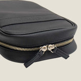 [French calf] <br>body bag<br>color: black<br>[Made to order]