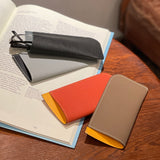 [French calf] <br>glasses case<br>color: taupe