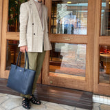 [Shrink leather]<br>tuti tote bag<br>color: navy