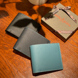 [French calf]<br>international wallet<br>color: Jean blue