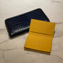 [藍染めクロコダイル] <br>通しマチカードケース