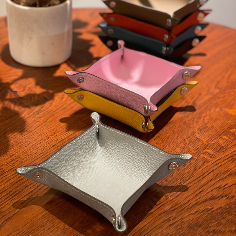 [フレンチカーフ] <br>トレー<br>color：アイスグレー