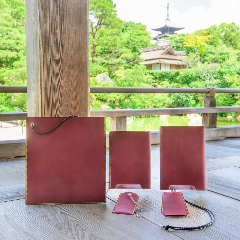 [BROOKLYN MUSEUM × NINNAJI]<br>御朱印カバーM<br>color：ヤマト ボルドー