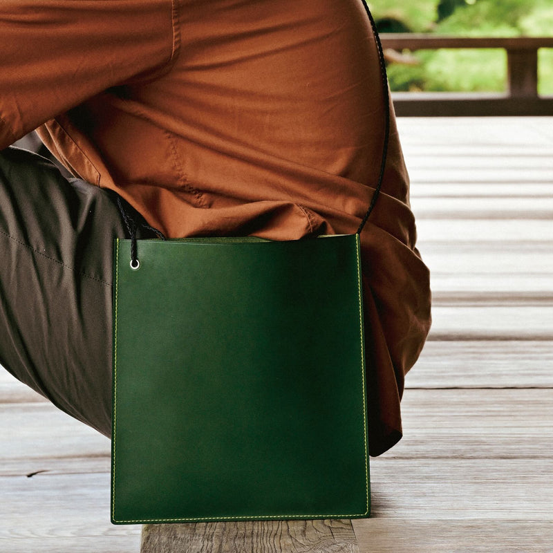 [BROOKLYN MUSEUM × NINNAJI]<br>参拝マルチサコッシュ<br>color：柿渋染め