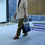 [French calf] <br>Royal M tote bag<br>Color: Navy x Turquoise stitch x Interior red<br>[Scheduled to arrive in early August]