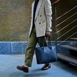 [French calf] <br>Royal M tote bag<br>Color: Navy x Turquoise stitch x Interior red<br>[Scheduled to arrive in early August]