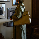 [Shrink leather x croco pattern leather]<br>Voyage L bag<br>color: taupe