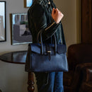 [Shrink leather]<br>Voyage M bag<br>color: Navy