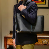 [French calf] <br>Royal M tote bag<br>Color: Navy x Turquoise stitch x Interior red<br>[Scheduled to arrive in early August]