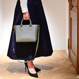 [Shrink leather]<br>Athena shoulder bag<br>color: ethane gray