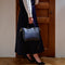 [Shrink leather]<br>Atena shoulder bag<br>color: Navy