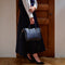 [Shrink leather]<br>Atena shoulder bag<br>color: Navy