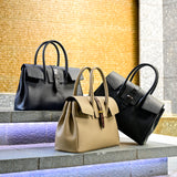 [Shrink leather x croco pattern leather]<br>Voyage M bag<br>color: taupe