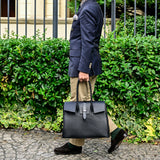 [Shrink leather x croco pattern leather]<br>Voyage L bag<br>color: black