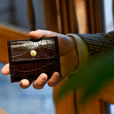 [Croc pattern leather] <br>mini snap wallet<br>color: dark brown