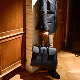 [Shrink leather x croco pattern leather]<br>Voyage L bag<br>color: navy