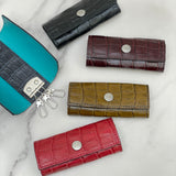 [Croc pattern leather] <br>triple key case<br>color: black