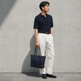 [Shrink leather]<br>tuti tote bag<br>color: navy