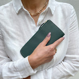 [French calf] <br>L zip long wallet<br>color: dark green
