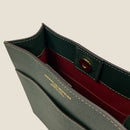 [フレンチカーフ]<br>ボックスサコッシュL<br>color：ダークグリーン