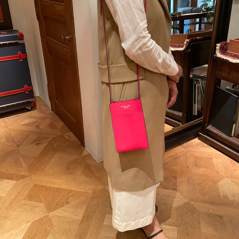 [French calf]<br>Box Sakosh M<br>color: Fuchsha pink